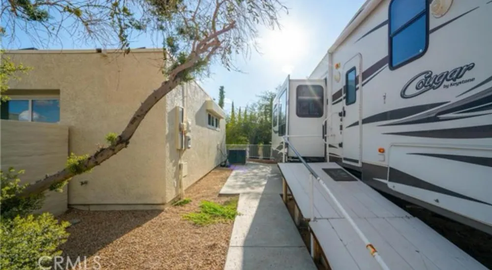 8564 Taft Court Yucca Valley, CA 92284