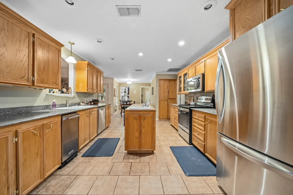 600 Hcr 1248 Whitney, TX 76692