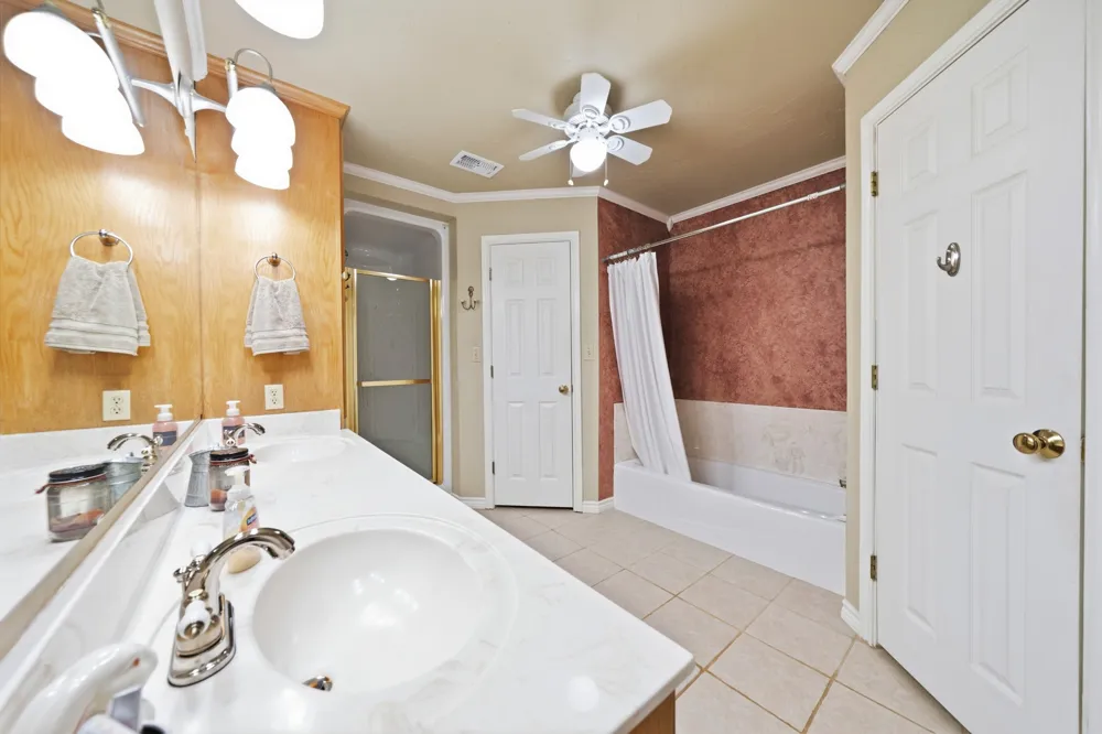 600 Hcr 1248 Whitney, TX 76692