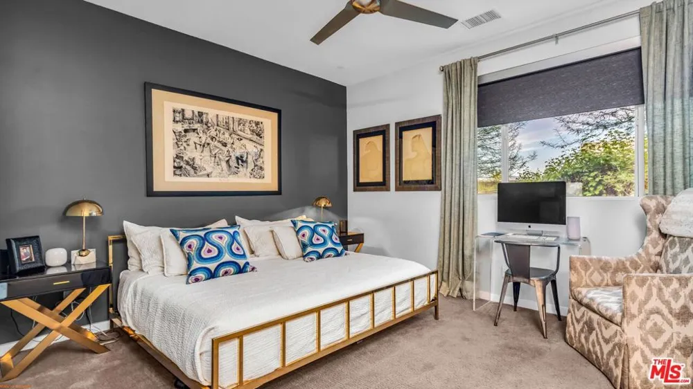 3010 Avenida Caballeros Palm Springs, CA 92262