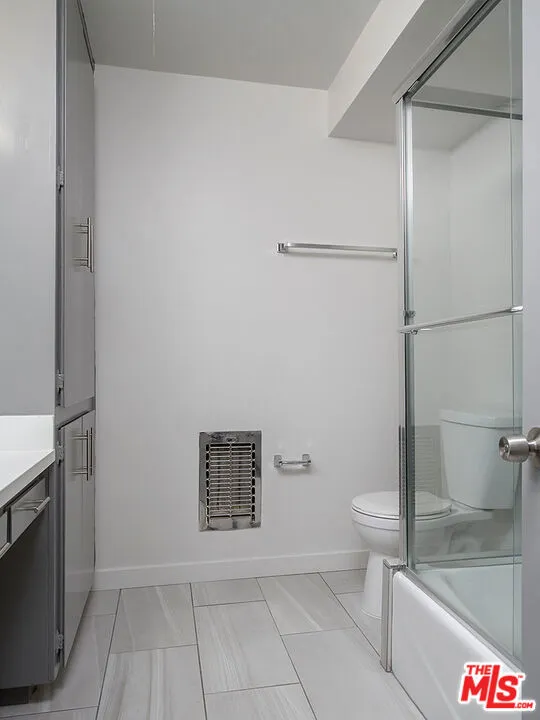 450 S LOS ROBLES AVENUE #15 Pasadena, CA 91101