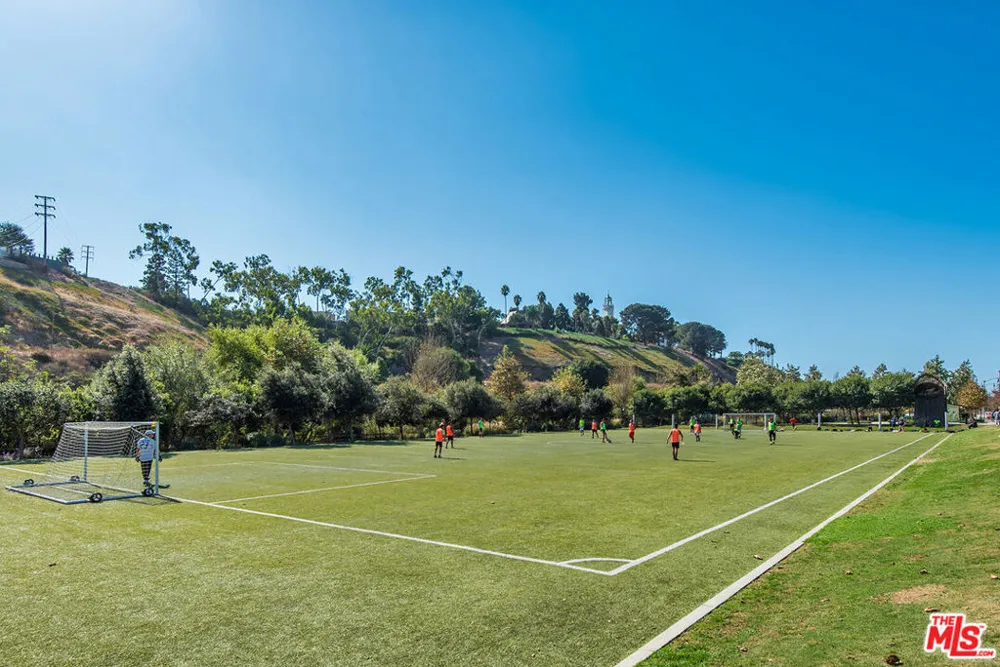 12912 Discovery Playa Vista, CA 90094