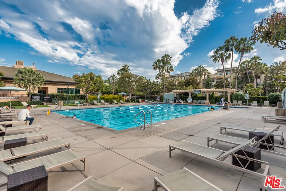 12912 Discovery Playa Vista, CA 90094