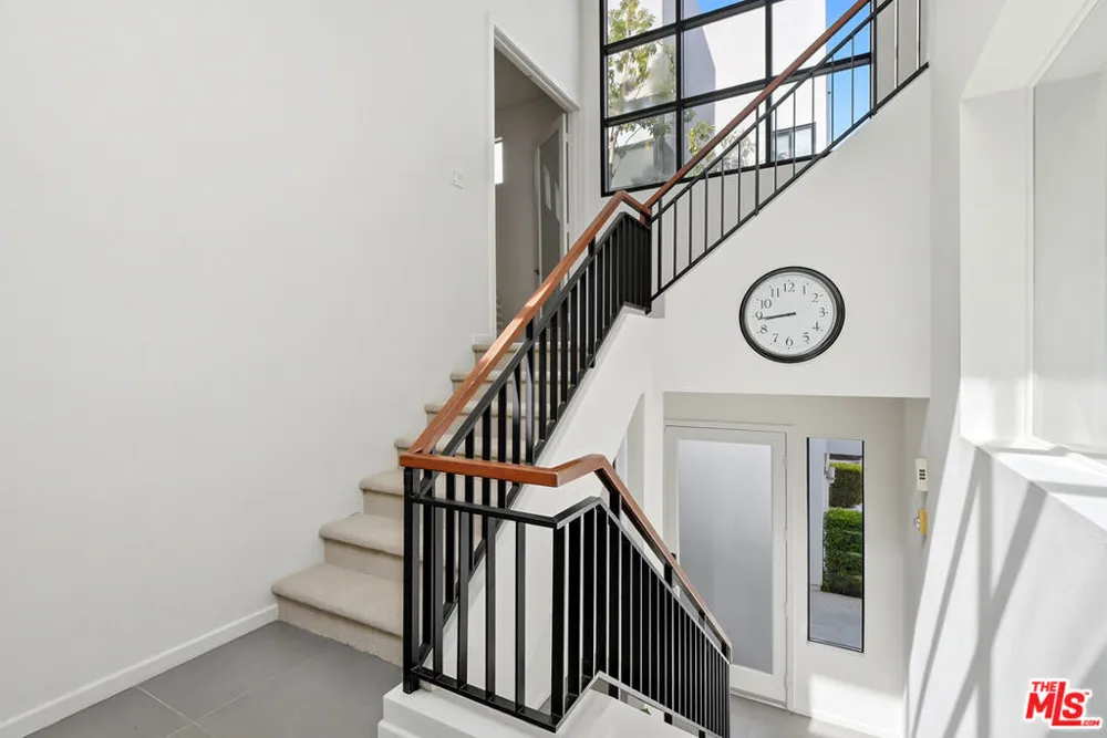 12912 Discovery Playa Vista, CA 90094