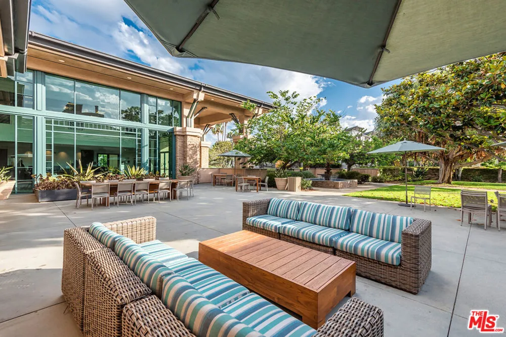 12912 Discovery Playa Vista, CA 90094