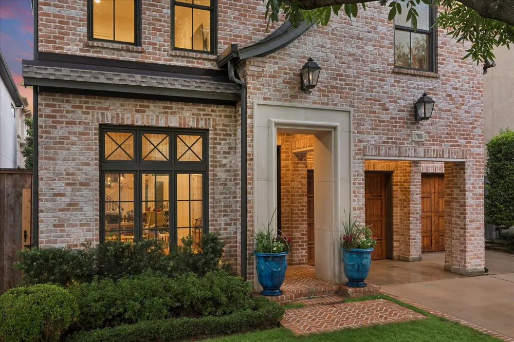 1705 Morse Street Houston, TX 77019