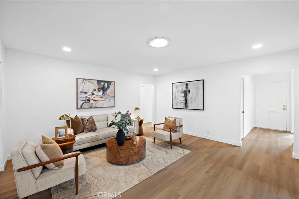 4637 Vangold Avenue Lakewood, CA 90712