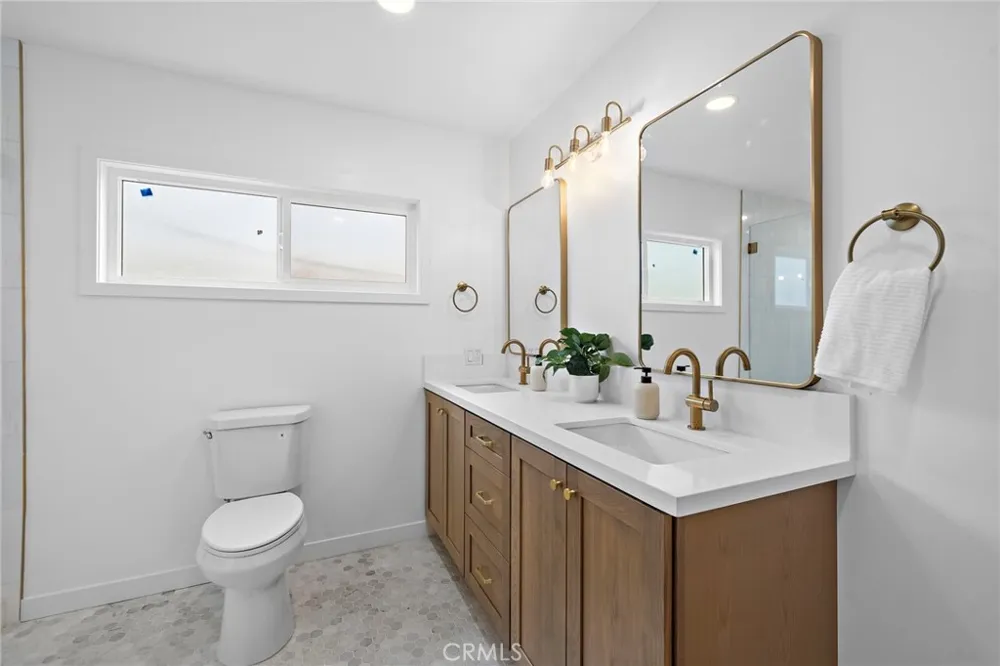 4637 Vangold Avenue Lakewood, CA 90712