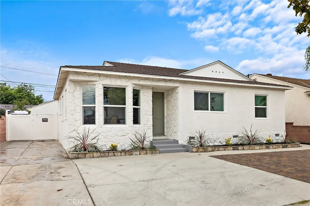 4637 Vangold Avenue Lakewood, CA 90712
