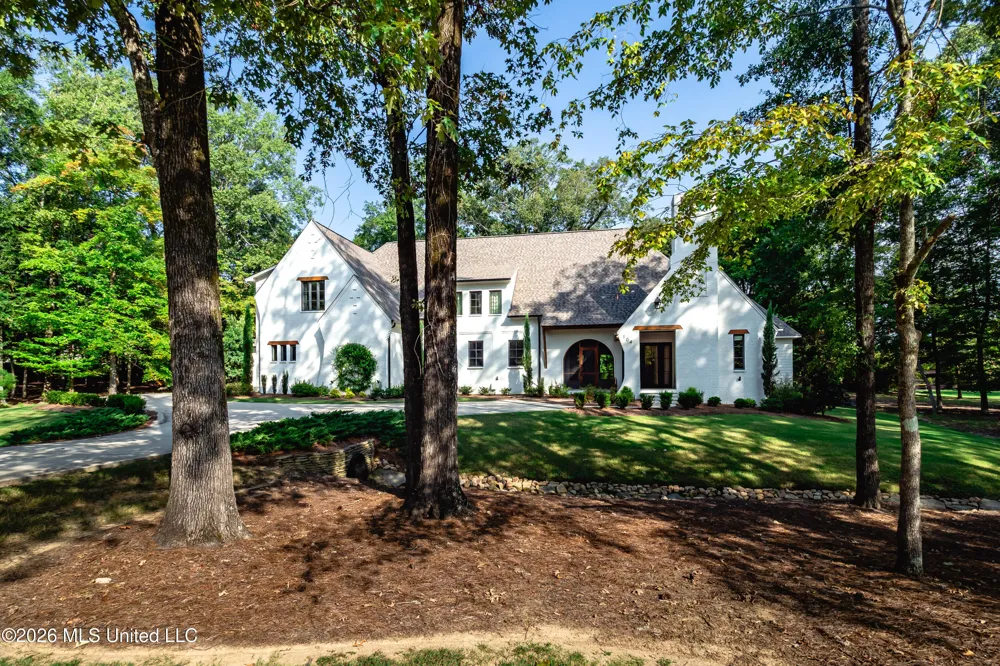 104 Langdon Bend Madison, MS 39110
