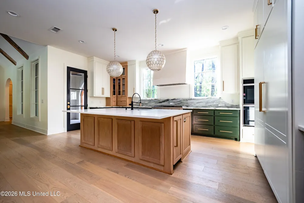 104 Langdon Bend Madison, MS 39110