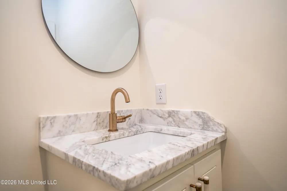 104 Langdon Bend Madison, MS 39110