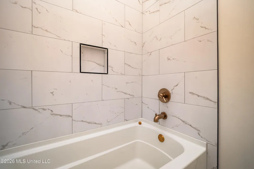 104 Langdon Bend Madison, MS 39110
