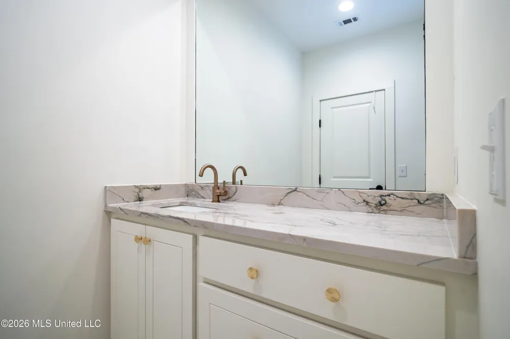 104 Langdon Bend Madison, MS 39110