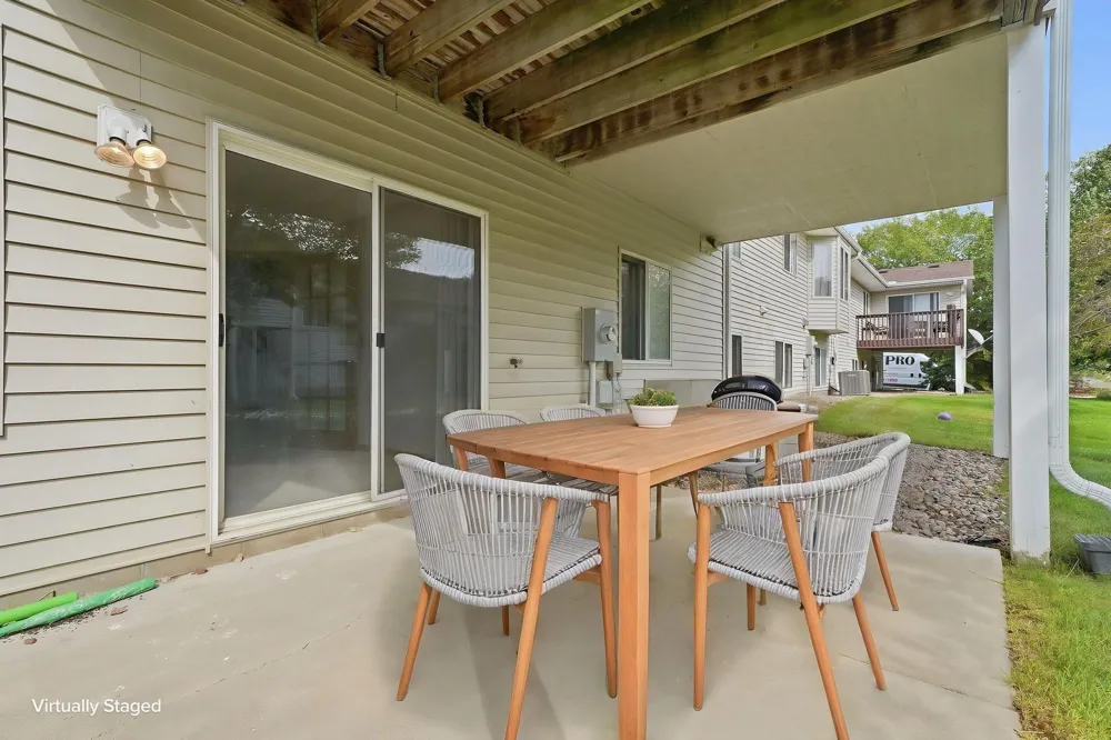 12822 Glen Court Apple Valley, MN 55124