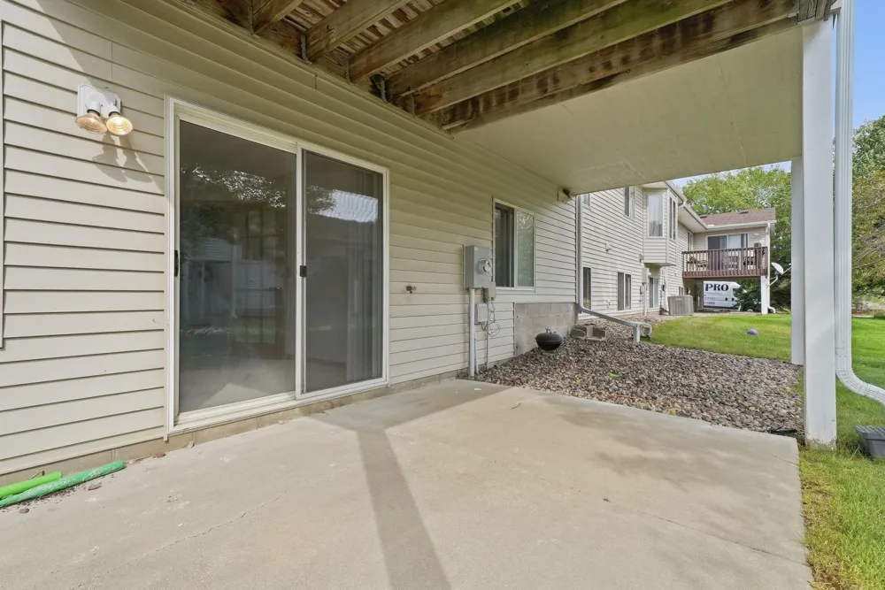 12822 Glen Court Apple Valley, MN 55124