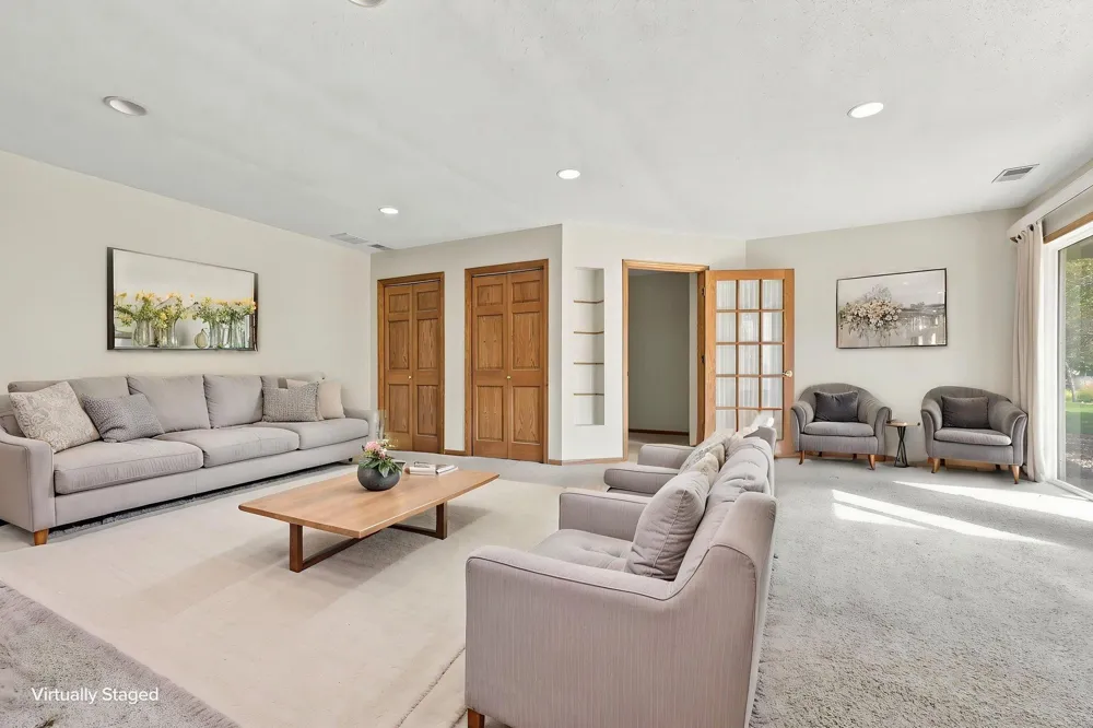 12822 Glen Court Apple Valley, MN 55124
