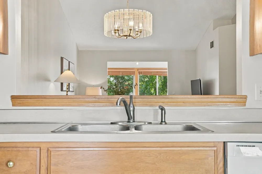 12822 Glen Court Apple Valley, MN 55124