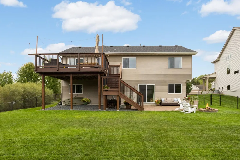 19824 Embers Avenue Farmington, MN 55024