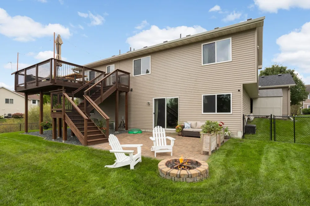 19824 Embers Avenue Farmington, MN 55024