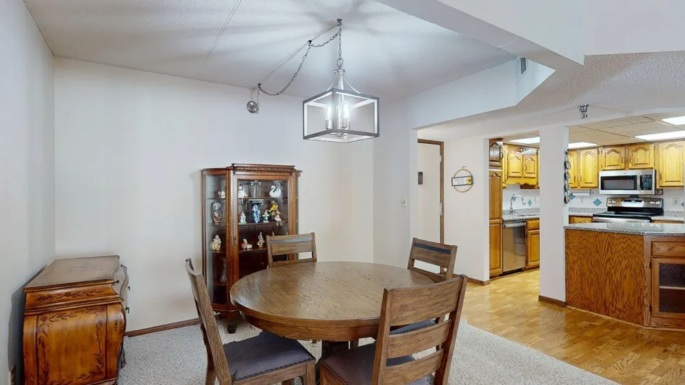 2100 Valkyrie Drive NW #302 Rochester, MN 55901