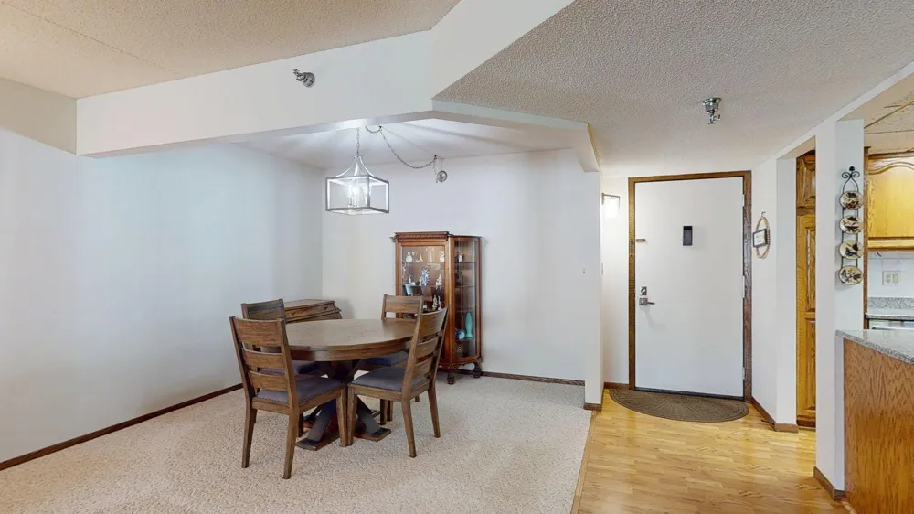 2100 Valkyrie Drive NW #302 Rochester, MN 55901