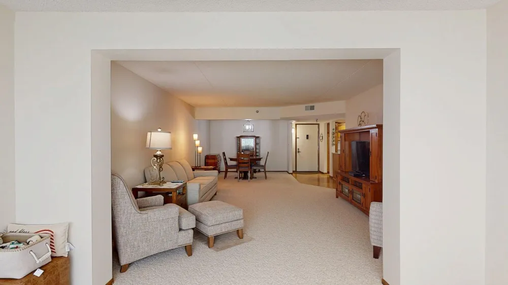 2100 Valkyrie Drive NW #302 Rochester, MN 55901