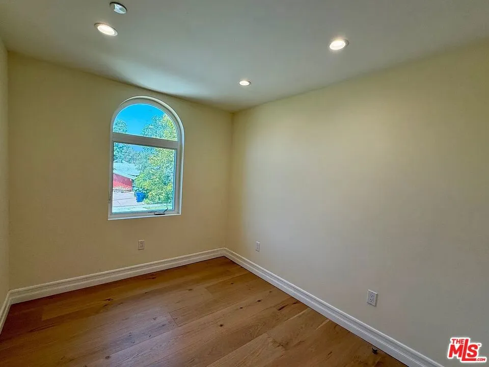 2807 Dunleer Place #1 Los Angeles, CA 90064