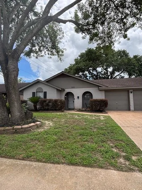 3903 Glenn Ricki Drive