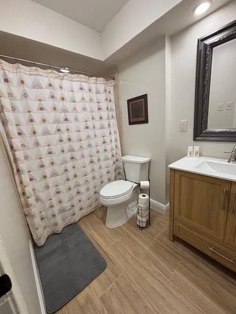 3903 Glenn Ricki Drive Houston, TX 77045