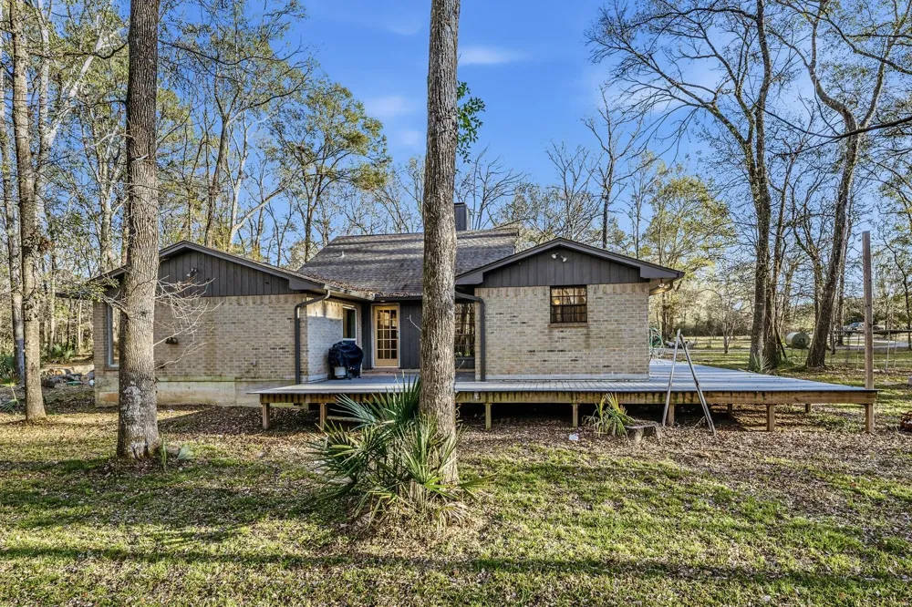 116 Natures Way Road Huntsville, TX 77340
