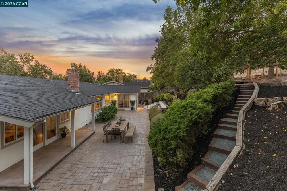 367 Shady Glen Rd Walnut Creek, CA 94596