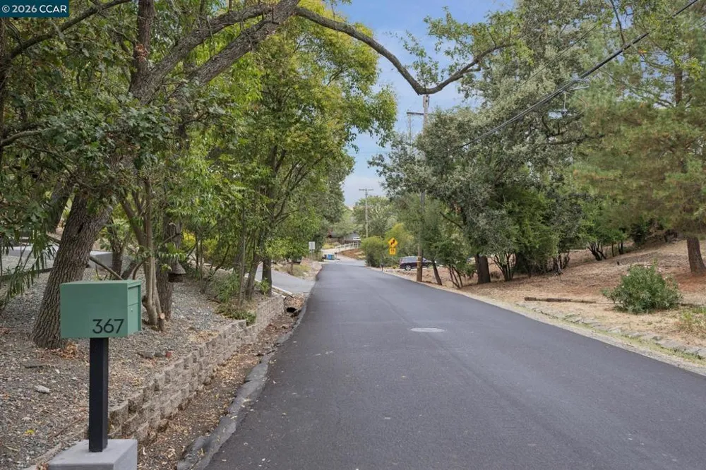 367 Shady Glen Rd Walnut Creek, CA 94596