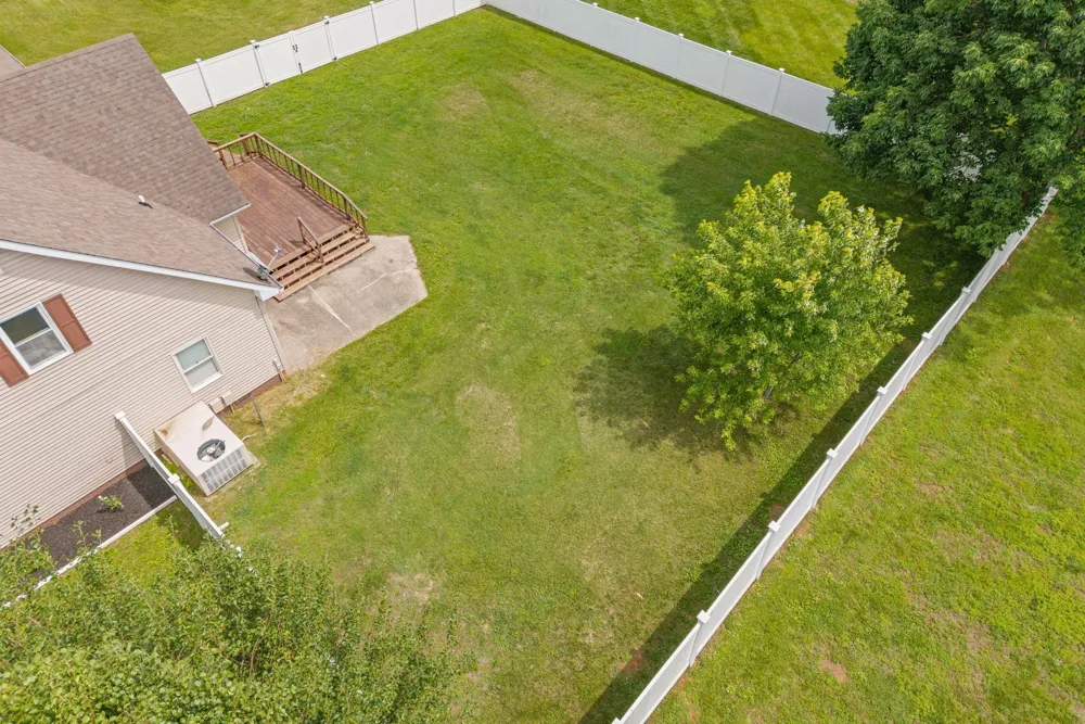 3805 Cadiz Rd Hopkinsville, KY 42240