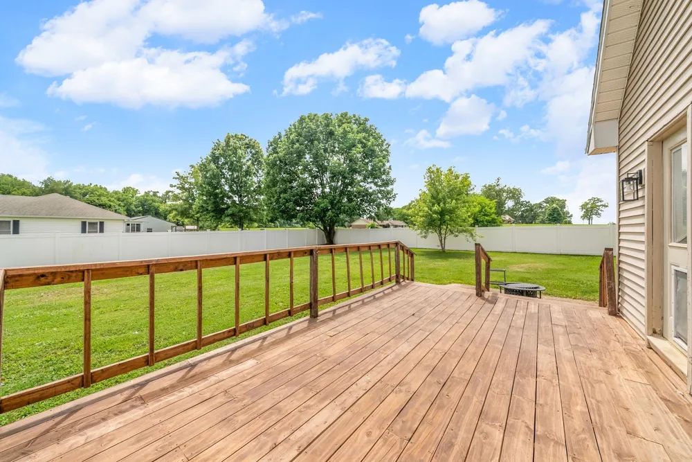3805 Cadiz Rd Hopkinsville, KY 42240