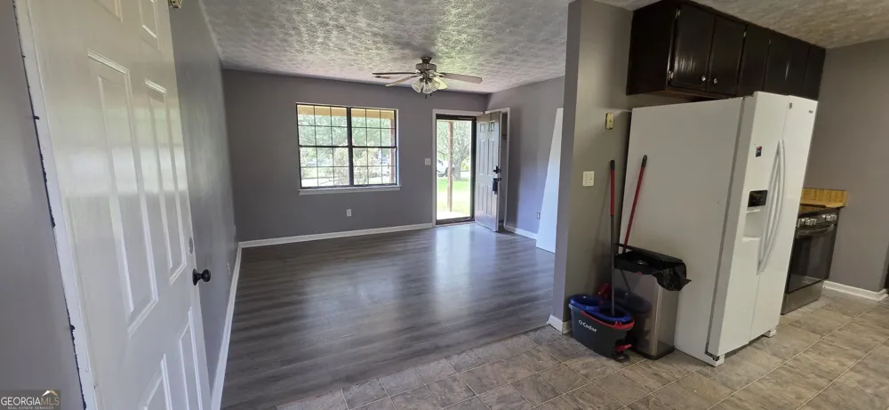 115 Grove Creek DR Locust Grove, GA 30248