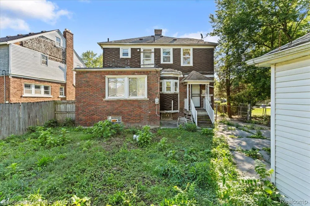 13575 Griggs Street Detroit City, MI 48238