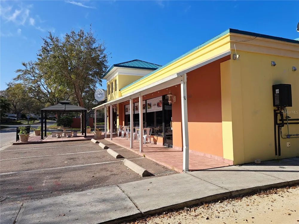 1600 ACHIEVA WAY Dunedin, FL 34698