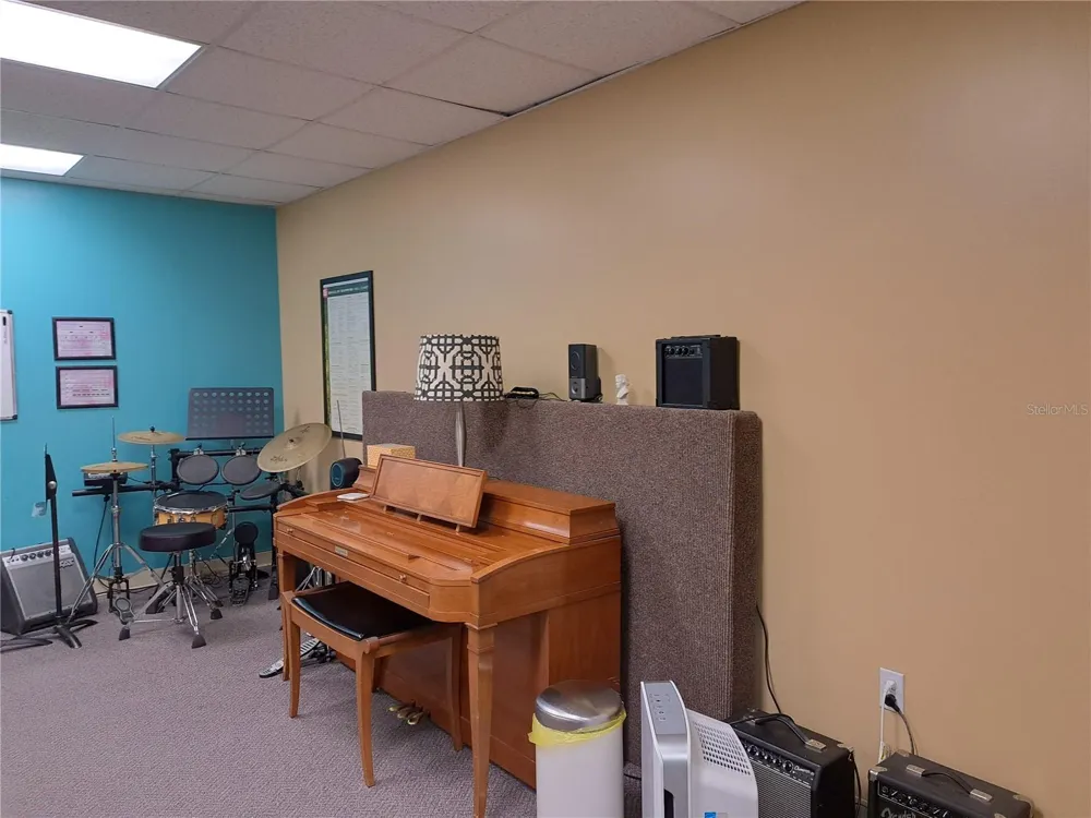 1600 ACHIEVA WAY Dunedin, FL 34698