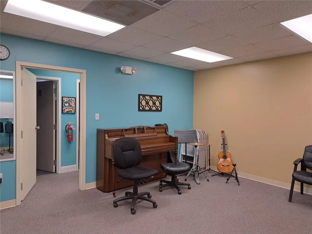1600 ACHIEVA WAY Dunedin, FL 34698
