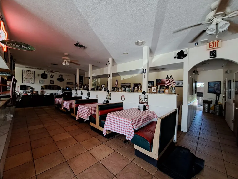 1600 ACHIEVA WAY Dunedin, FL 34698