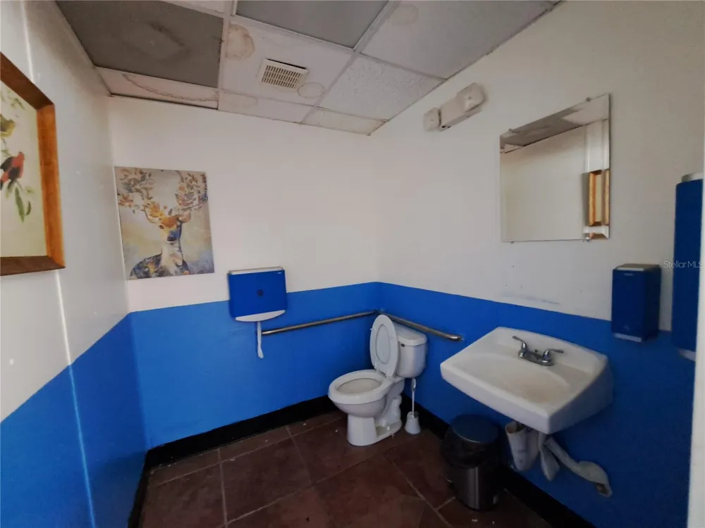 1600 ACHIEVA WAY Dunedin, FL 34698