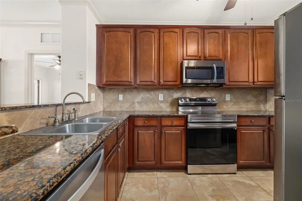 901 CHARO PARKWAY #716 Davenport, FL 33897