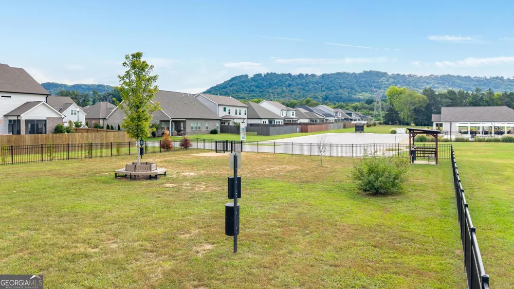 7382 Dividing WAY Ooltewah, TN 37363