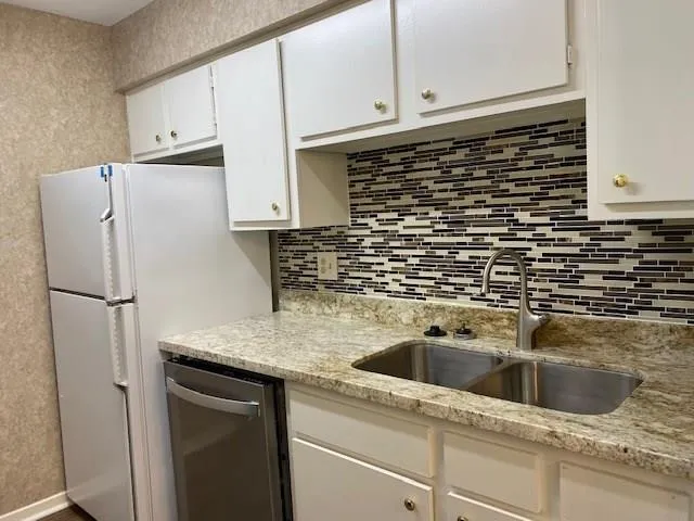 1100 Augusta Drive #46 Houston, TX 77057