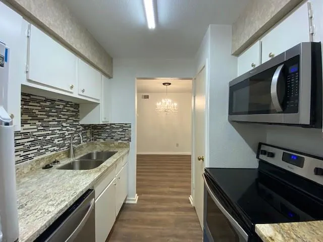 1100 Augusta Drive #46 Houston, TX 77057