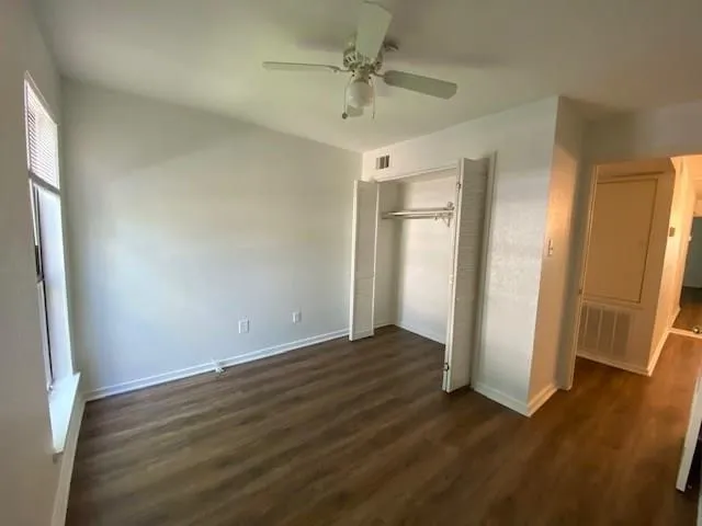 1100 Augusta Drive #46 Houston, TX 77057