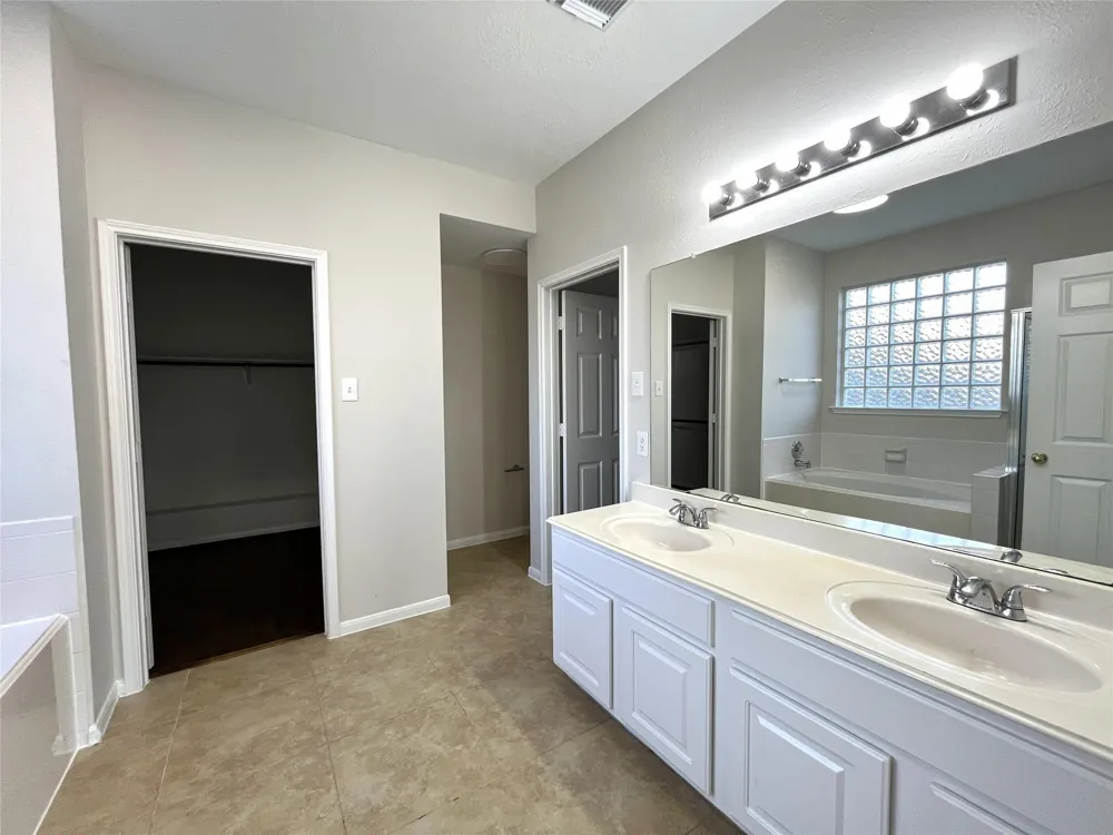 3847 Landon Park Drive Katy, TX 77449