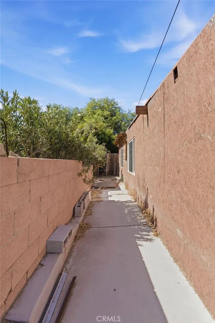 66566 Buena Vista Ave Desert Hot Springs, CA 92240