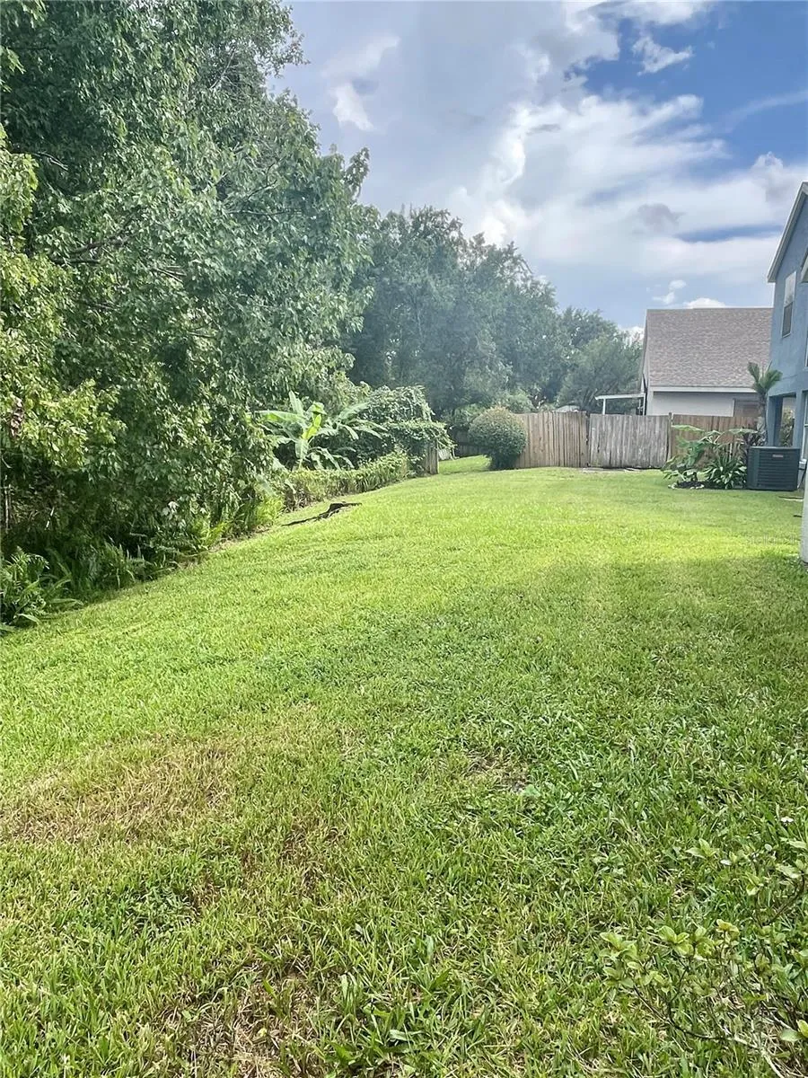 521 LEXINGDALE DR Orlando, FL 32828